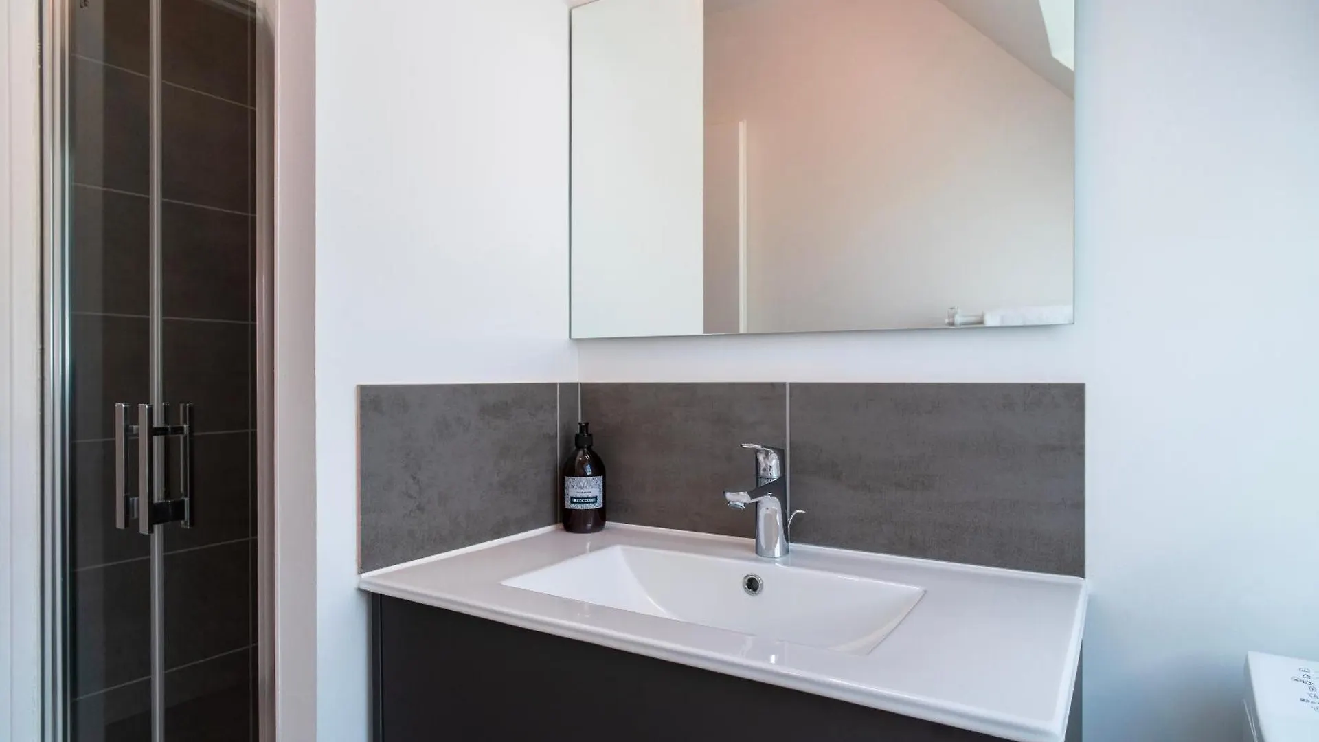 Lägenhet Le Haut Du Nelud - Appt Dans Maison Avec Jardin Locmariaquer